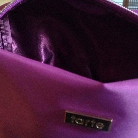 4 FOR $20 tarte LILAC Zippered Cosmetics Bag - Picture 6 of 6
